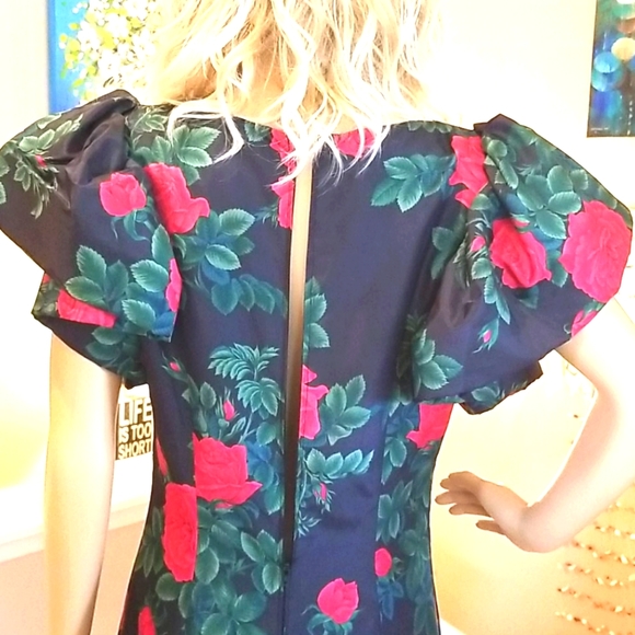 80's MORTON MYLES Red a Roses Ruffles Green BG Holiday Party Festive Midi Dress - Picture 15 of 16